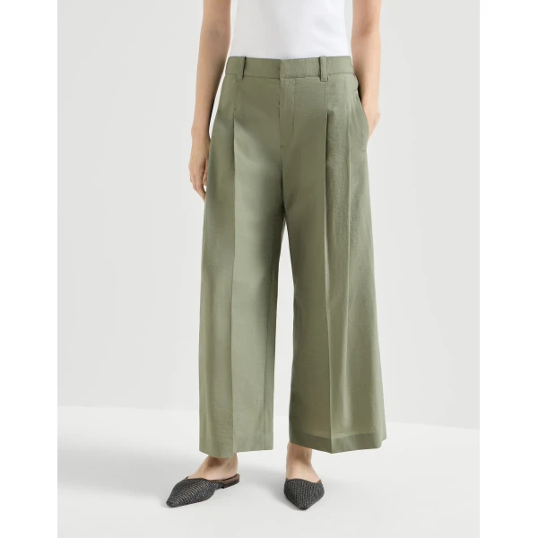 Brunello Cucinelli A-line trousers in Green, view 2