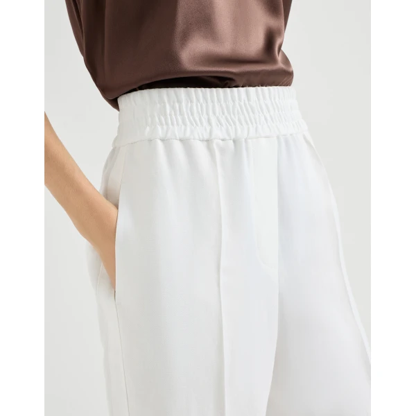 Brunello Cucinelli Baggy trousers in White, view 4