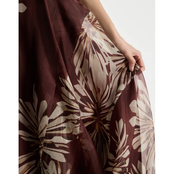 Brunello Cucinelli Bloom print fluid skirt, view 4