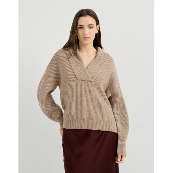 Brunello Cucinelli Cashmere English rib sweater in Cashmere Beige, view 2