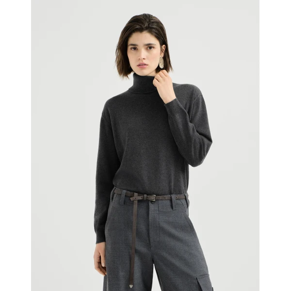 Brunello Cucinelli Cashmere turtleneck sweater in Lignite Grey, view 2