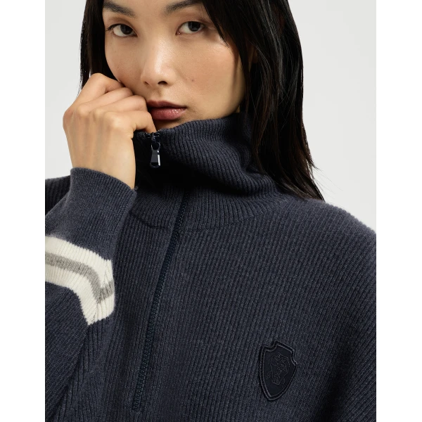 Brunello Cucinelli Cashmere turtleneck sweater in Navy Blue, view 4
