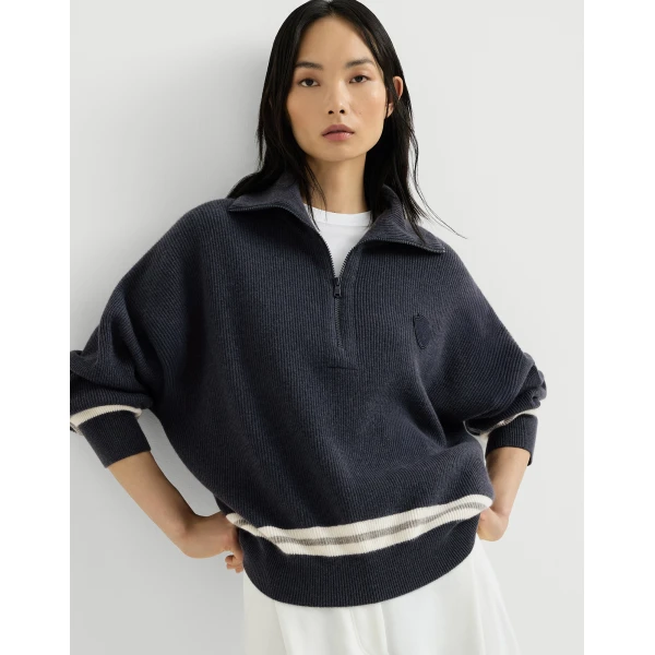 Brunello Cucinelli Cashmere turtleneck sweater in Navy Blue, view 5