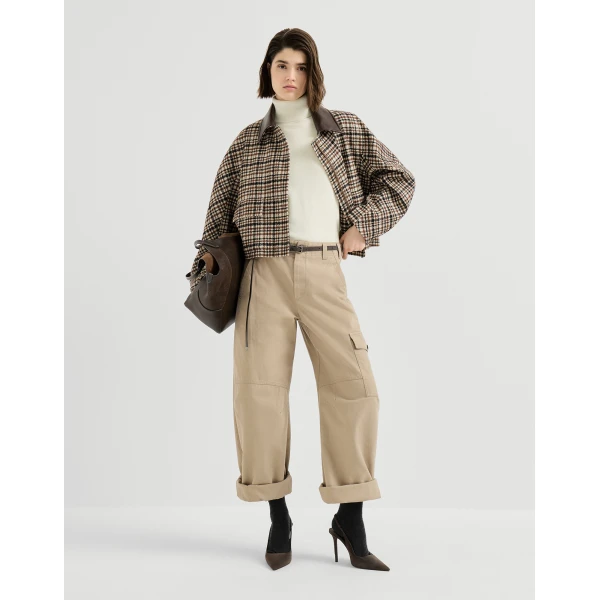 Brunello Cucinelli Cashmere turtleneck sweater in White, view 6