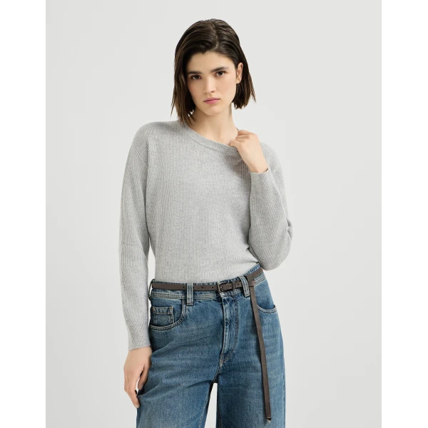 Brunello Cucinelli English rib cashmere sweater in Light Grey, view 2