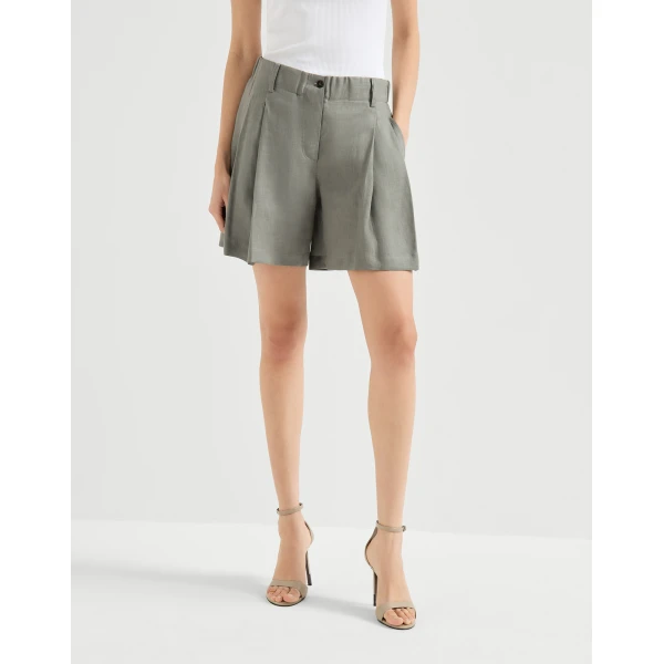 Brunello Cucinelli Linen shorts in Khaki, view 2