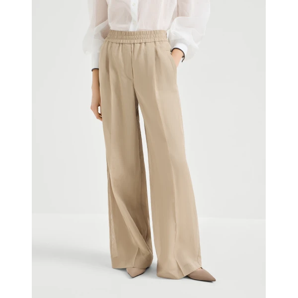 Brunello Cucinelli Loose Track trousers in Beige, view 2