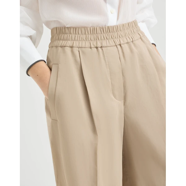 Brunello Cucinelli Loose Track trousers in Beige, view 4