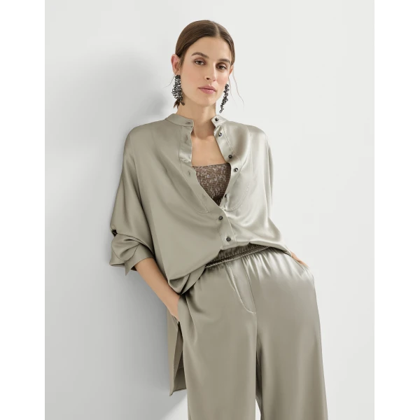 Brunello Cucinelli Mandarin-collar shirt in Olive, view 5