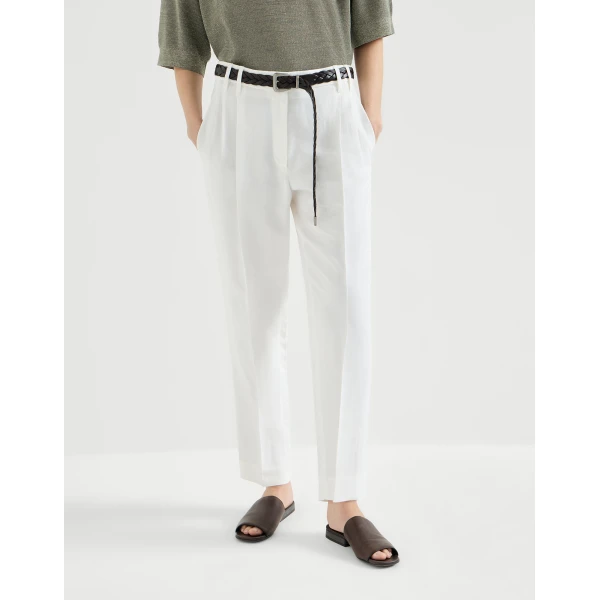 Brunello Cucinelli Slouchy trousers in White, view 2