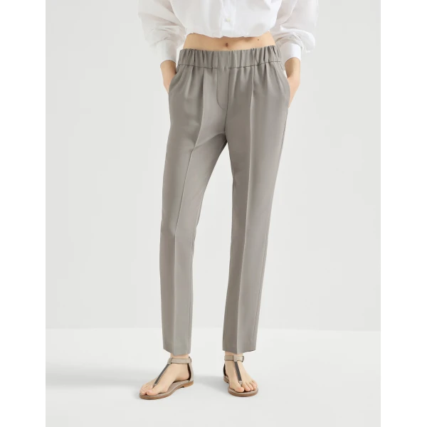 Brunello Cucinelli Tailored Jogger trousers in Light Grey, view 2