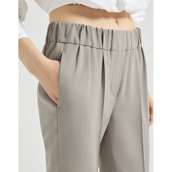 Brunello Cucinelli Tailored Jogger trousers in Light Grey, view 4