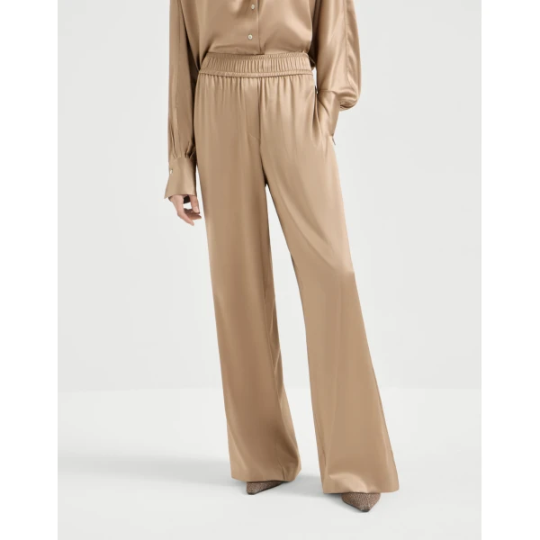 Brunello Cucinelli Track trousers in Chocolate, view 2