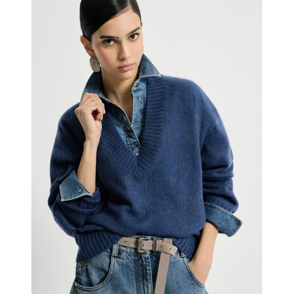 Brunello Cucinelli Virgin wool and mohair sweater in Blue, view 5