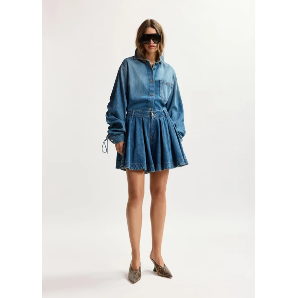 Essentiel Antwerp Blue pleated denim shorts in organic cotton, view 2