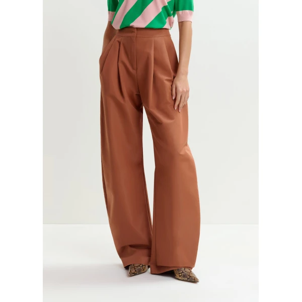 Essentiel Antwerp Brown barrel-leg pants with pleated waist, view 4