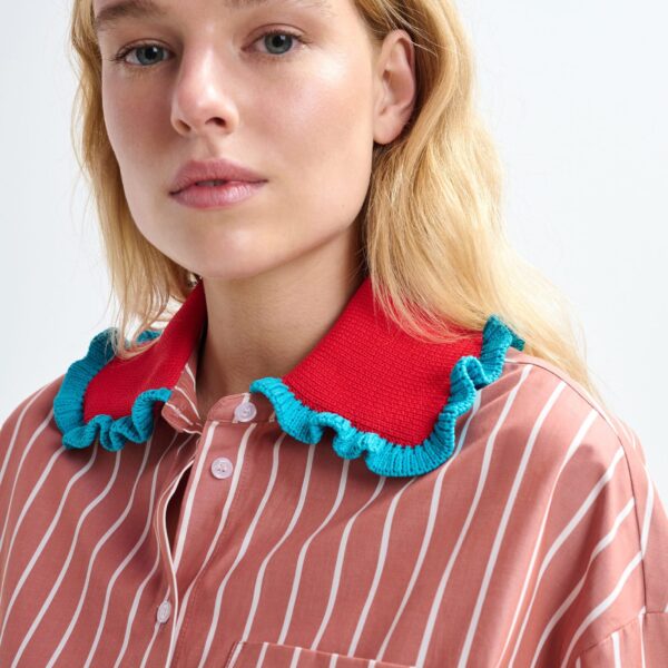 Essentiel Antwerp Burned orange and off-white striped cotton shirt with crochet ruffled collar, view 4
