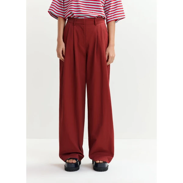 Essentiel Antwerp Burned orange pleated wide-leg pants, view 3