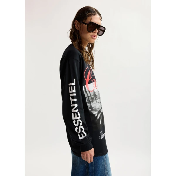 Essentiel Antwerp “Clare, To Be Considered” exclusive merch black, white and red cotton long-sleeve T-shirt Top, view 4