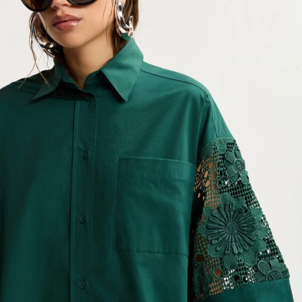 Essentiel Antwerp Dark green oversized cotton short-sleeve shirt with lace inserts, view 3