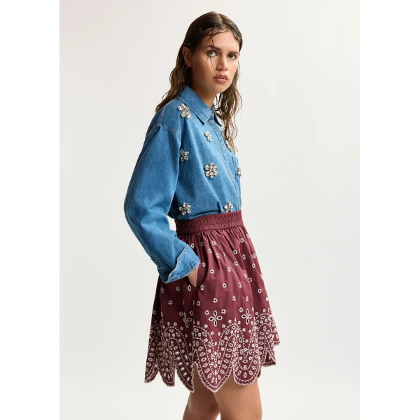 Essentiel Antwerp Dark red and white embroidered cotton skirt with scalloped hemline, view 3