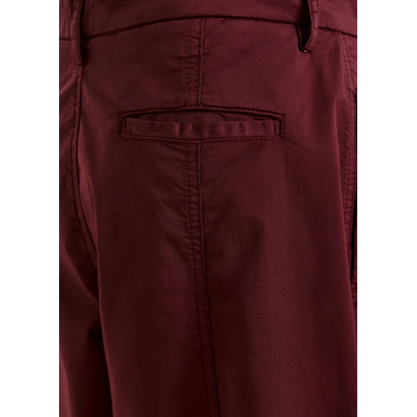 Essentiel Antwerp Dark red tapered cotton pants with twisted seams, view 6