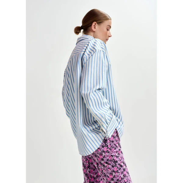 Essentiel Antwerp Light blue and off-white oversized shirt with rhinestone embellishments and layered bib, view 5