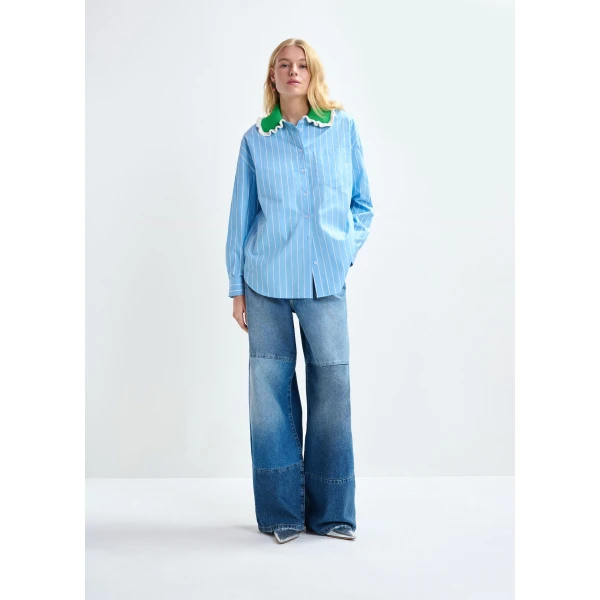 Essentiel Antwerp Light blue and off-white striped cotton shirt with green crochet ruffled collar, view 5