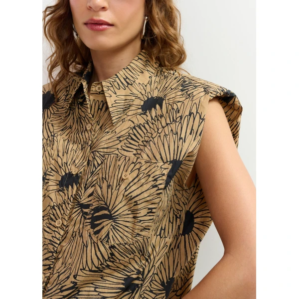Essentiel Antwerp Light brown and black sleeveless shirt with padded shoulders, view 4