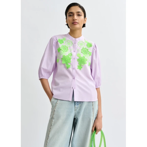 Essentiel Antwerp Light purple and green cotton shirt with appliqué flowers with mandarin collar, view 3