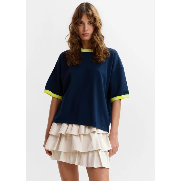 Essentiel Antwerp Navy slightly cropped knit T-shirt with bright yellow contrasting trim, view 6