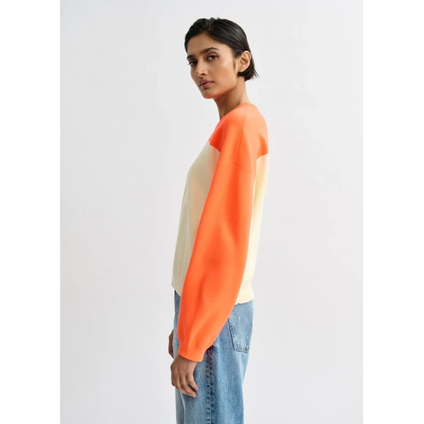 Essentiel Antwerp Off-white and orange two-tone sweater, view 3
