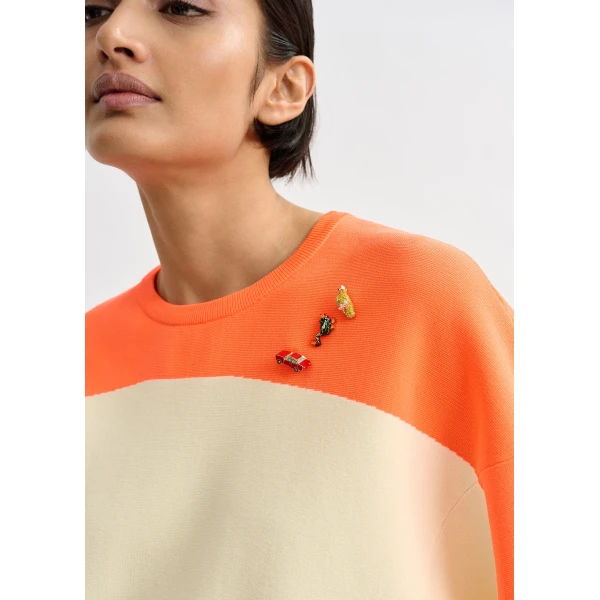 Essentiel Antwerp Off-white and orange two-tone sweater, view 5