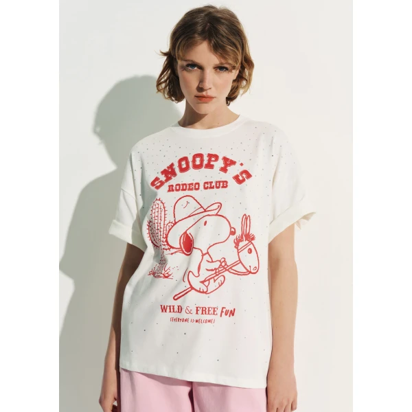 Essentiel Antwerp Off-white and red Peanuts™ Snoopy rhinestone-embellished T-shirt Top, view 3