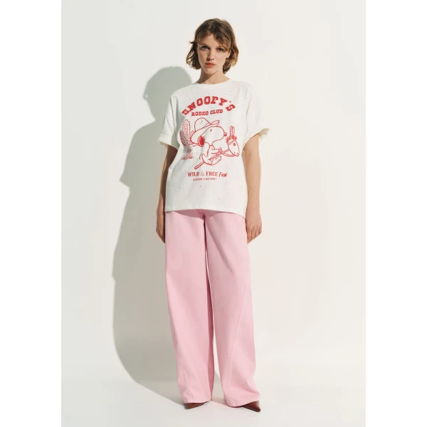 Essentiel Antwerp Off-white and red Peanuts™ Snoopy rhinestone-embellished T-shirt Top, view 6