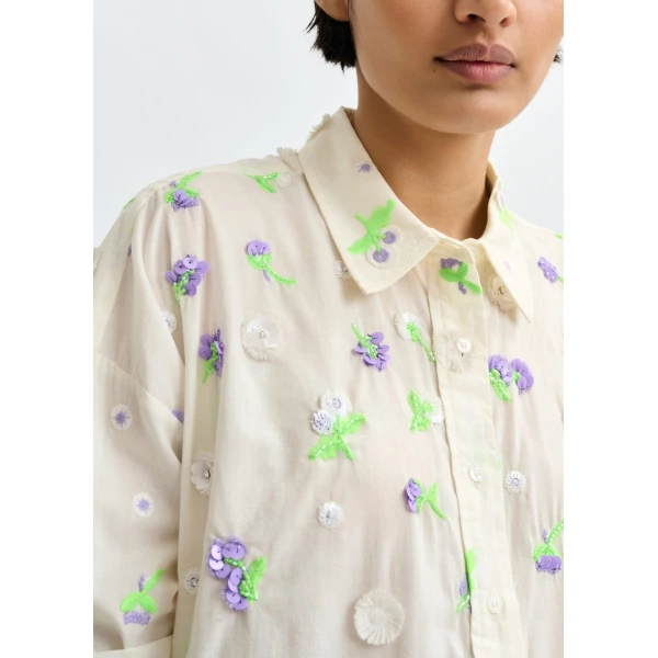 Essentiel Antwerp Off-white cotton shirt with purple and green flower sequin, rhinestone and bead embellishments, view 4