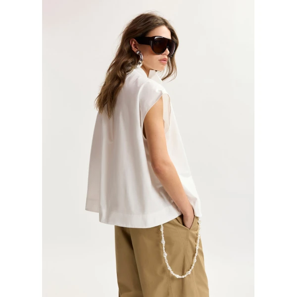 Essentiel Antwerp Off-white sleeveless top with tie neckline, view 4