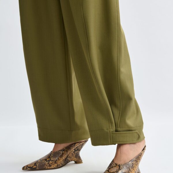 Essentiel Antwerp Olive green barrel-leg pants with twisted side seams, view 5