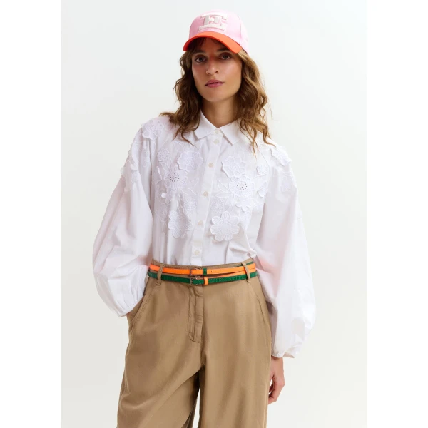 Essentiel Antwerp White cotton shirt with appliqué flowers, view 3