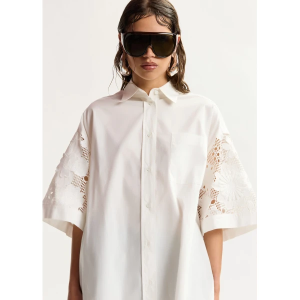 Essentiel Antwerp White oversized cotton short-sleeve shirt with lace inserts, view 3