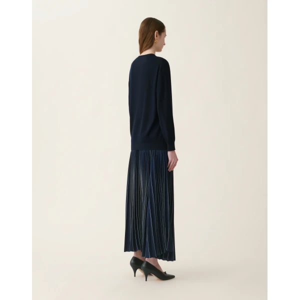 Fabiana Filippi Cashmere and Silk Sweater in Midnight Blue, view 4