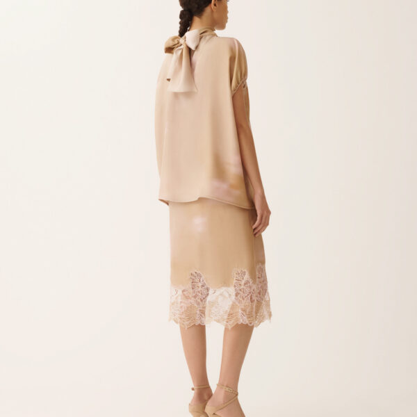 Fabiana Filippi Printed Silk Twill Top in Memento Rosae, view 4