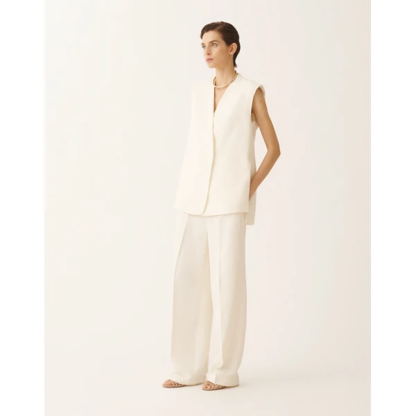 Fabiana Filippi Fluid Linen and Viscose Vest in Butter, view 2