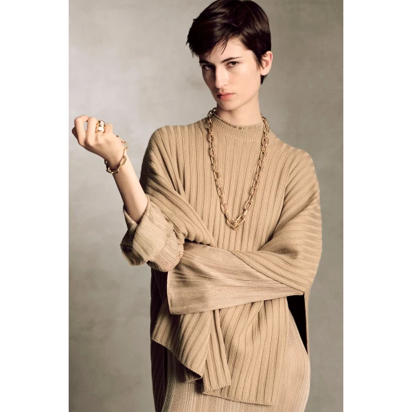 Gabriela Hearst Baron Knit Cropped Poncho in Camel Merino Wool Cashmere, view 2