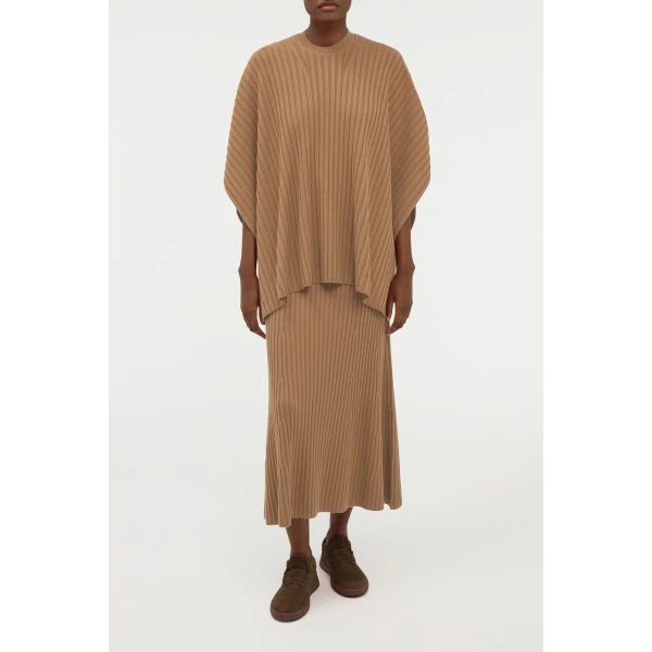 Gabriela Hearst Baron Knit Cropped Poncho in Camel Merino Wool Cashmere, view 3