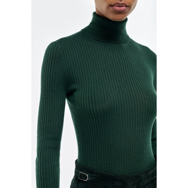 Gabriela Hearst Peppe Knit Turtleneck in English Green Cashmere Silk, view 5