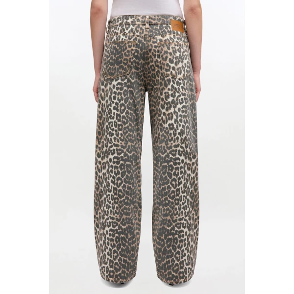 Ganni Izey Jeans in Leopard Print, view 4