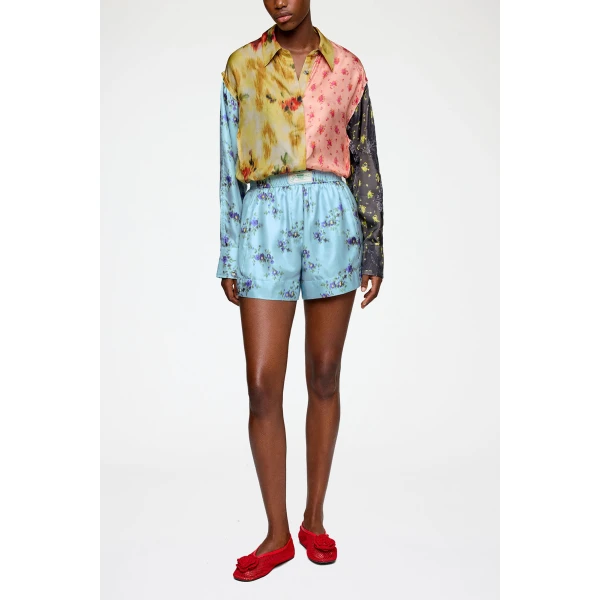 Ganni Shorts in Printed Silk, view 2