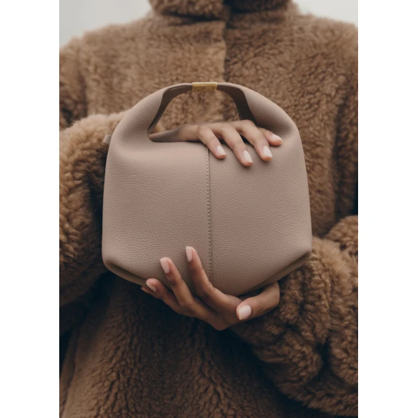 Polene Béri in Taupe Bag, view 3
