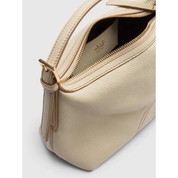 ATP Atelier Vadena in Mandorla Pouch, view 6